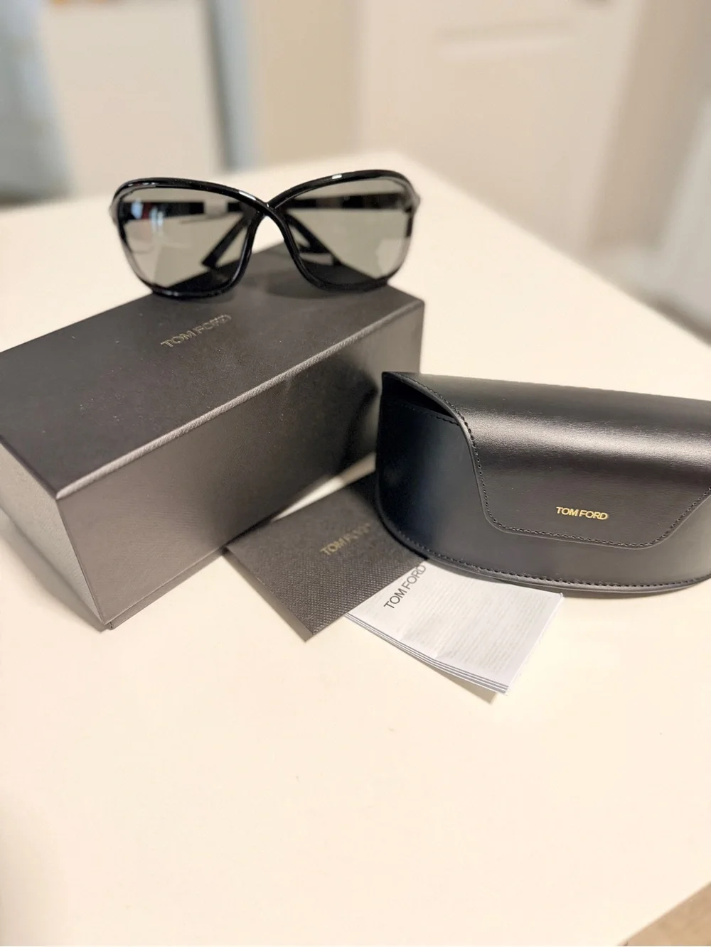 NWT Tom Ford Fernanda FT1069 Shiny Black Oversized Sunglasses